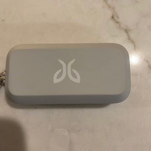 Jaybird Vista Charging Case